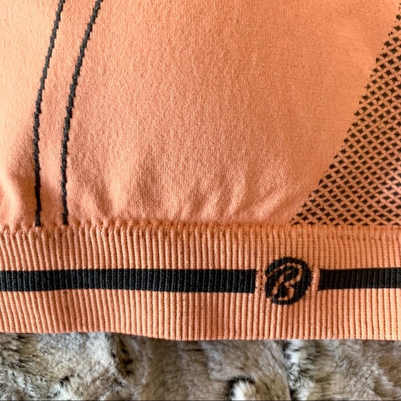 Bally Total Fitness seamless “Lana” sports bra - Picture 11 of 13